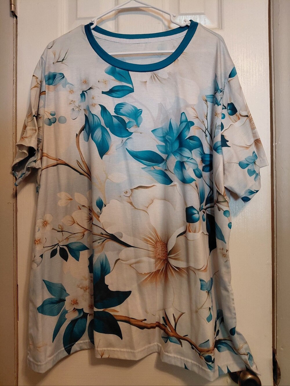 Women's Floral Tee with Teal Blue Accents
